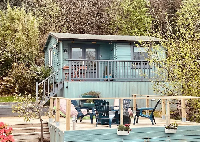 Mountainside Cabin